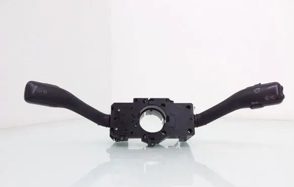 Volkswagen PASSAT B5 Wiper turn signal indicator stalk/switch 8L0953513G