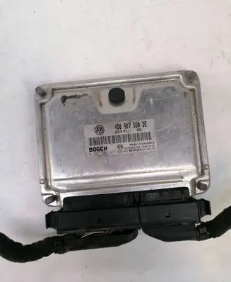 Volkswagen Phaeton Engine control unit/module 4D0907560DE 1039S06785 0261208677