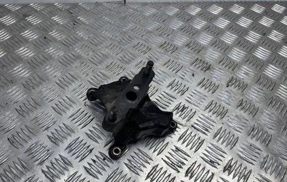 Audi SQ7 Other engine part 057145093E