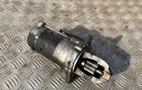 Subaru Forester SH Starter motor 23300AA620 M002T89071