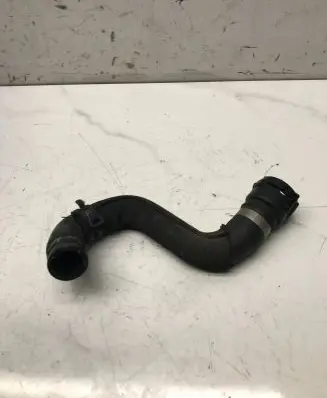 Audi A6 S6 C6 4F Engine coolant pipe/hose
