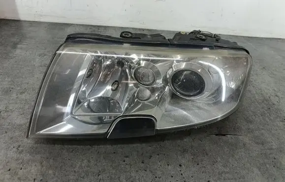 Skoda Superb B5 (3U) Headlight/headlamp