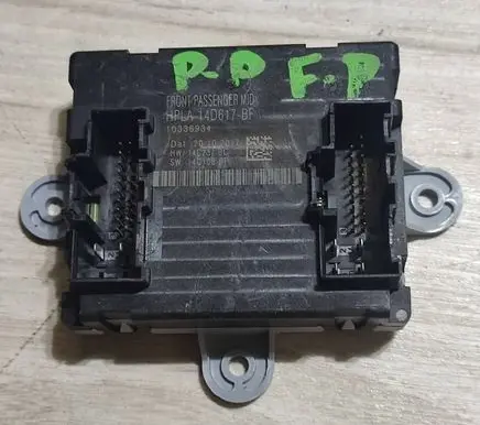 Jaguar F-Pace Door control unit/module HPLA14D617BF 10336934
