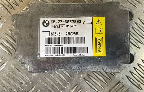 BMW 5 E60 E61 Airbag control unit/module 6952993 28002868