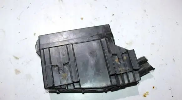 Ford Transit Custom Relay mounting block 