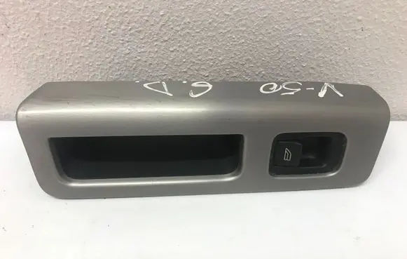 Volvo V50 Electric window control switch 8663819 30658449