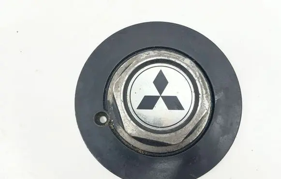 Mitsubishi Lancer Original wheel cap M244 OZRACING