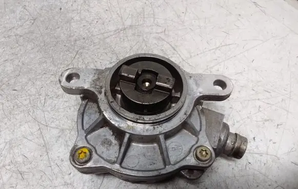 Renault Avantime Vacuum pump 8200102535 B190282