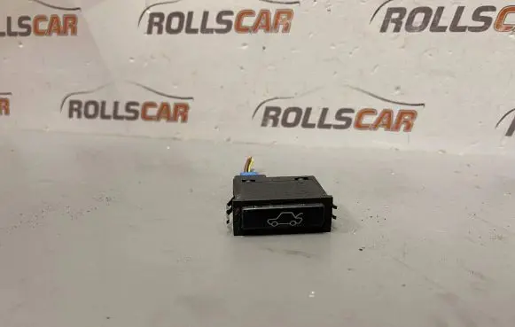Land Rover Range Rover L322 Tailgate/trunk/boot open switch 61318365579