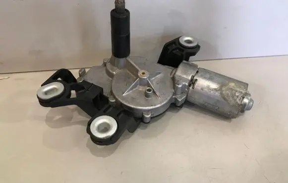 Volkswagen Golf Plus Rear window wiper motor 0390201809 5M0955711