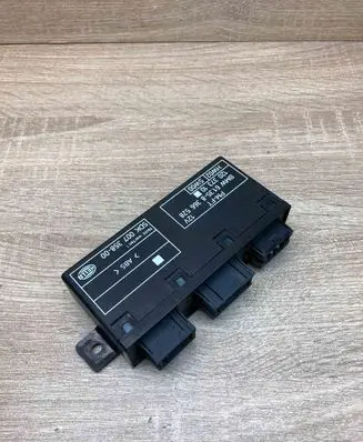 BMW 7 E38 Door control unit/module 8366528