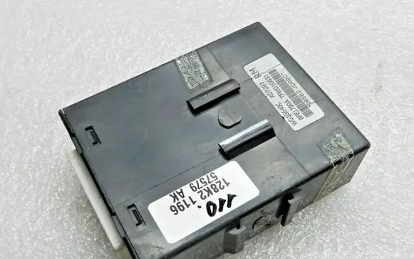 Nissan Qashqai Central body control module 285E1JD02C 285E0D02C