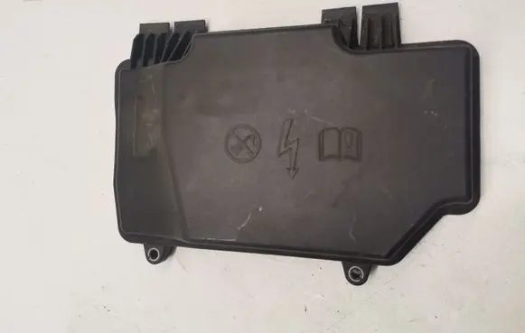 Mercedes-Benz GLC X253 C253 Fuse box cover A2055402428