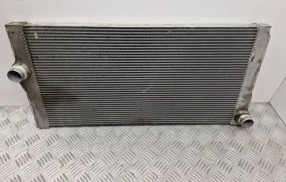 BMW 5 F10 F11 Coolant radiator 401L46098 4000400X