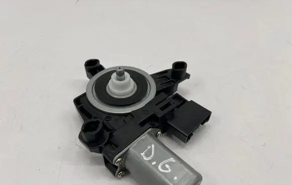 BMW 2 Active Tourer U06 Rear door window regulator motor 5A18F14
