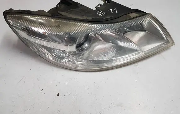 Skoda Octavia Mk2 (1Z) Headlight/headlamp 1Z2941016FIAUTOP11 1Z2941016F 1LL24705204