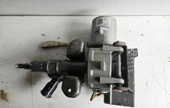 Fiat 500 Electric power steering pump 26133624 B734201569 04765476545654