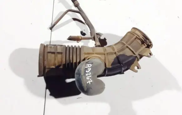 Honda CR-V Air intake hose/pipe