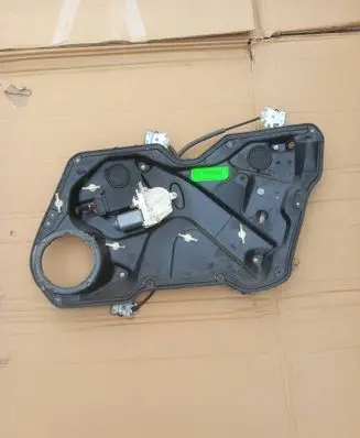 Seat Leon (1M) Front door electric window regulator 1M0837756