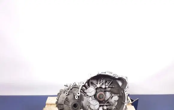 Volvo S60 Manual 6 speed gearbox