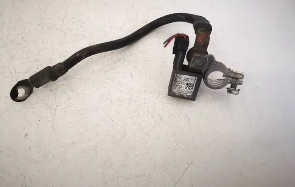Mercedes-Benz C AMG W204 Positive cable (battery) A1665420218