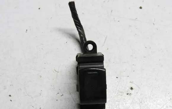 Nissan Note (E11) Electric window control switch 25411ED00B