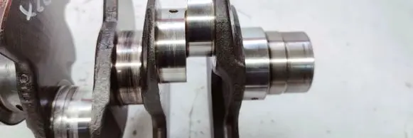 Audi A6 S6 C6 4F Crankshaft 