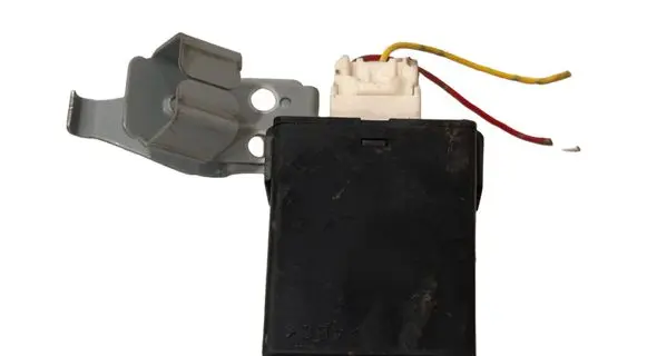 Mazda 6 Door central lock control unit/module DHY6675DZ X1T85675M