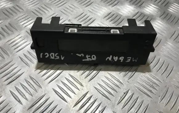 Renault Megane II Screen/display/small screen 8200290542c 21675992-9