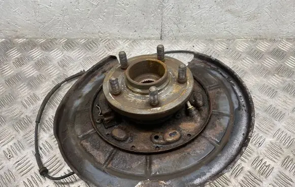 Land Rover Range Rover Sport L320 Rear wheel hub