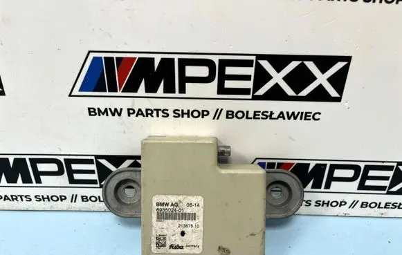 BMW X3 F25 Antenna control unit 6935024
