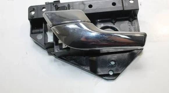 Jaguar XF X250 Front door exterior handle 8X2322601BD 8X2322601AD
