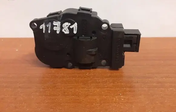 Land Rover Discovery Sport Air flap motor/actuator 11781 412650750