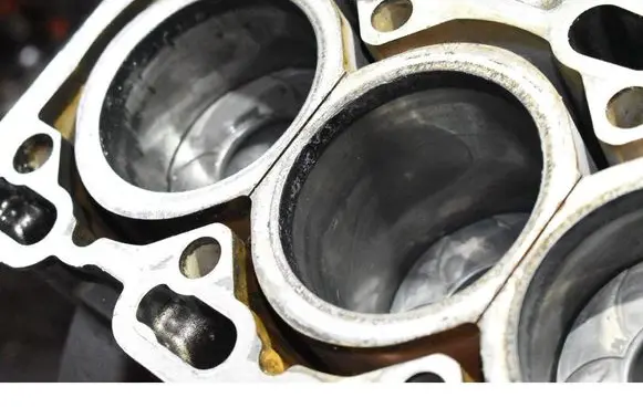 Volvo S60 Engine block D5244T