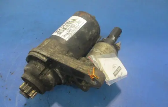Skoda Fabia Mk1 (6Y) Starter motor
