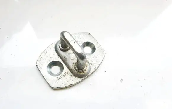Toyota Avensis T250 Rear door lock loop/hook striker 