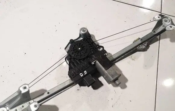 Opel Zafira B Sliding door window regulator with motor 