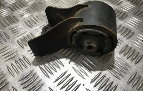 Mazda 626 Engine mount bracket ga2a20140
