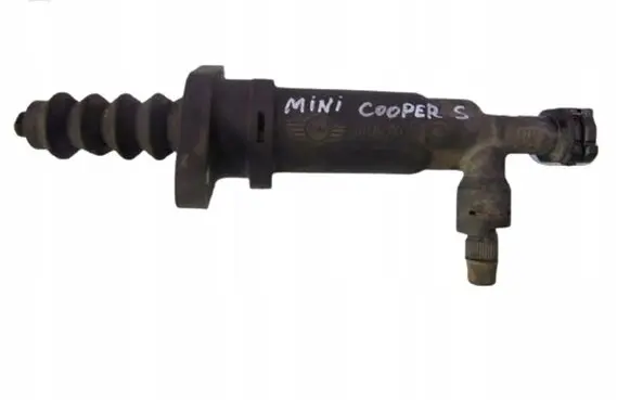 Mini One - Cooper Coupe R56 Clutch master cylinder 6770600