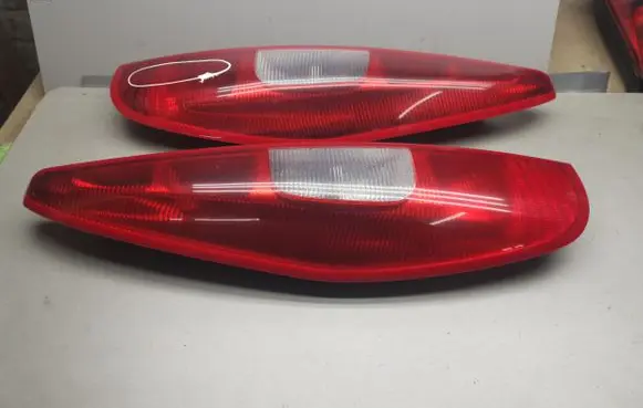 Mitsubishi Colt Rear/tail lights set MR957375 MR957376