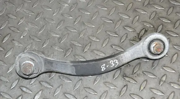 Rear upper control arm/wishbone