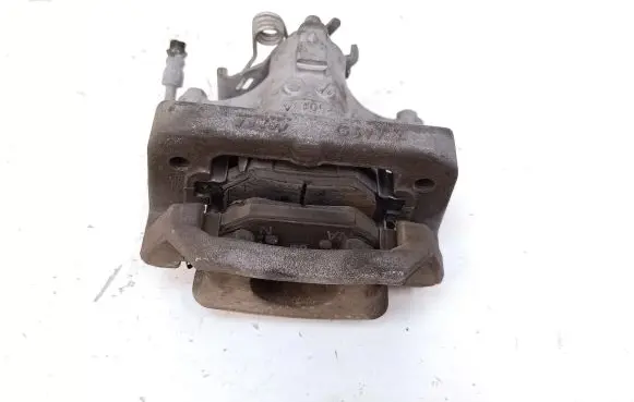 Buick Encore I Rear brake caliper