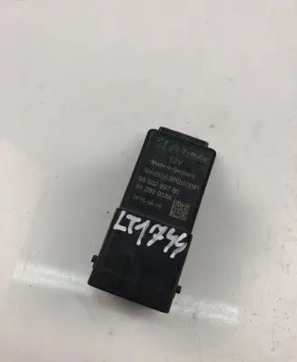 Peugeot 208 Other relay 9803299780