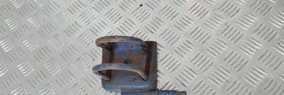 Suzuki SJ 410 Rear axle beam mounts housing 