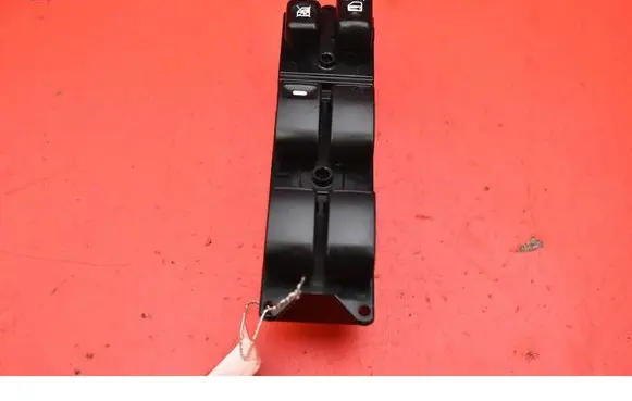 Mitsubishi ASX Electric window control switch 8608A207