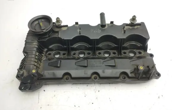 Mazda CX-7 Rocker cam cover R2AA10220