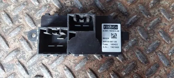 Ford Focus Heater blower motor/fan resistor AV6N19E624AB