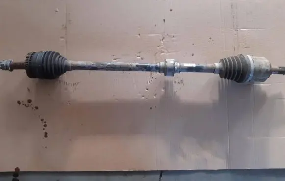 Hyundai Sonata Front driveshaft P495000A160