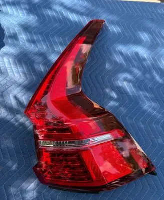 Volvo XC60 Rear/tail lights 32228915 P01292902 T00428865