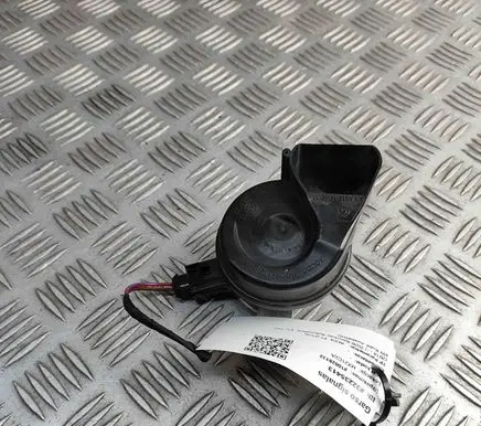 Audi TT TTS RS Mk3 8S Horn signal 8S0951209 8S0951223